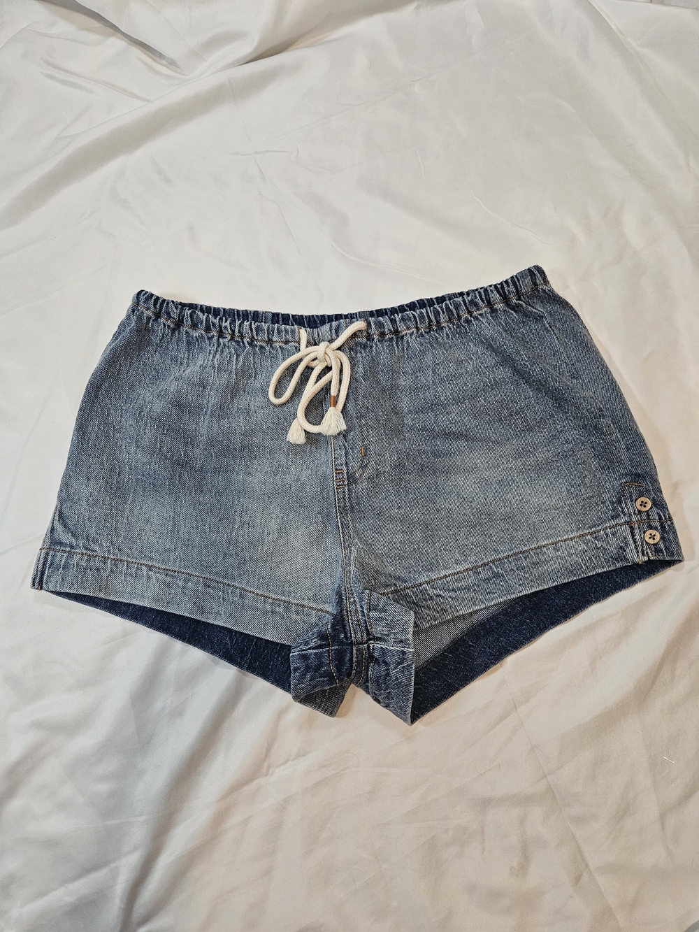 Roxy Women's Medium Blue Denim Drawstring Shorts